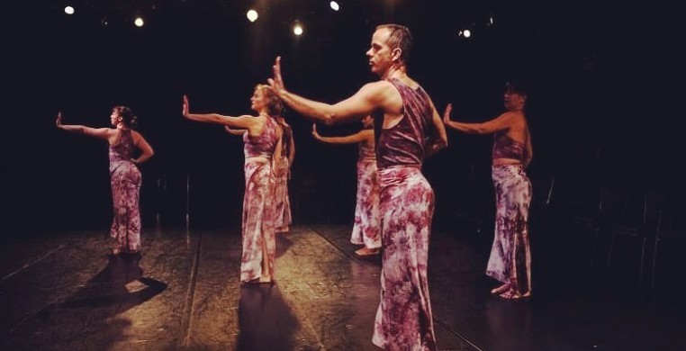 RE|dance group, photo by Matthew Gregory Hollis