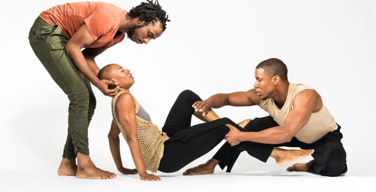 Deeply Rooted Dance Theater in "Indumba"